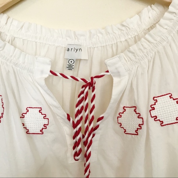 Harlyn Anthro Farina Embroidered Flowy Cotton Boho peasant tassel blouse topS - Picture 5 of 13